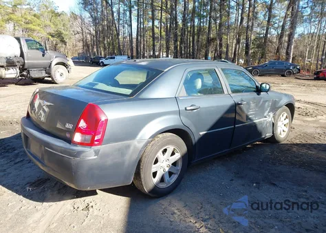 2007 Chrysler 300 Touring from USA, damaged, VIN 2C3KA53G97H724064
